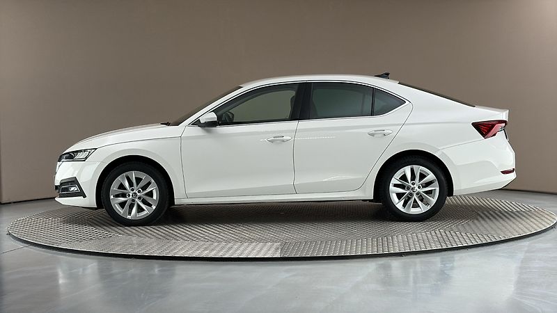 Škoda Octavia 2.0 TDI DSG Style - fotka 4 z 27