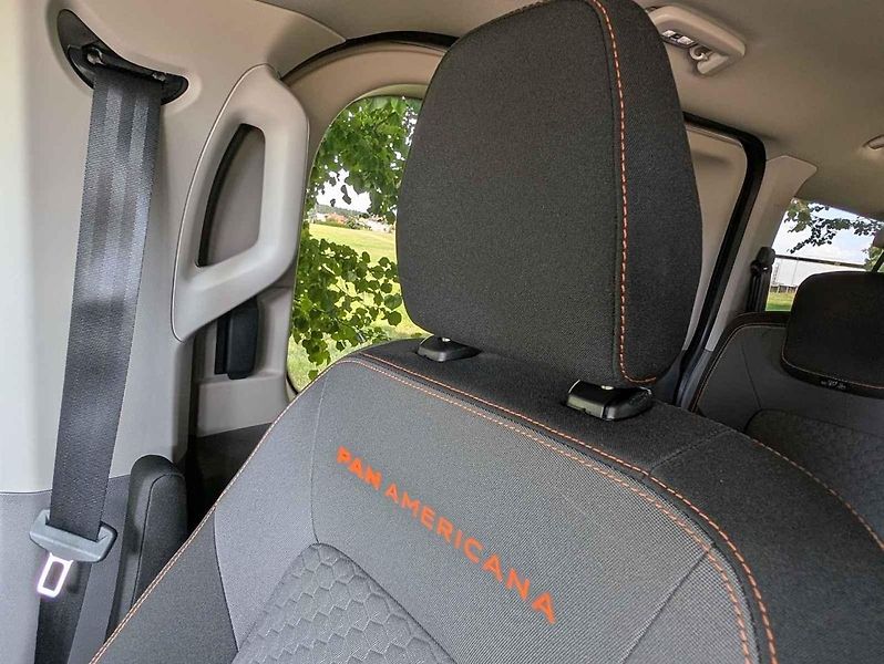 Volkswagen Transporter existuje již v sedmé generaci.
