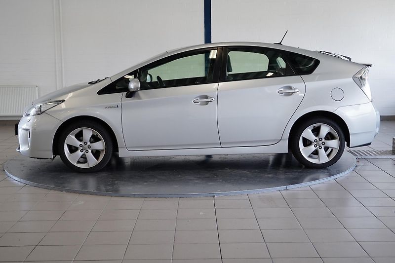 Toyota Prius - fotka 3 z 25
