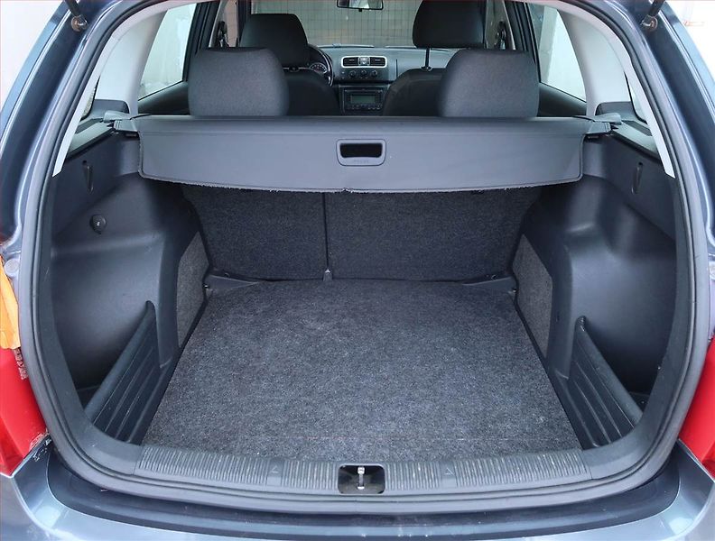 Škoda Fabia (2008) 1.9 TDI, Eko.zaplacen - fotka 13 z 14