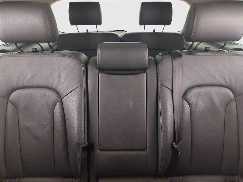 Audi Q7 (2011) 3.0 TDI, 4X4, Automat, 7 míst - fotka 10 z 25