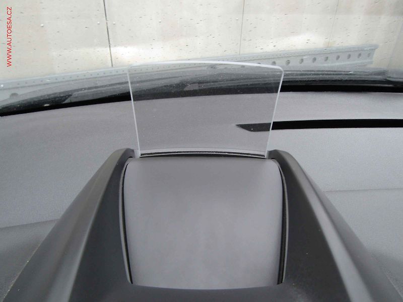 Peugeot 5008 (2010) 2.0 HDi, servis.kniha - fotka 15 z 20