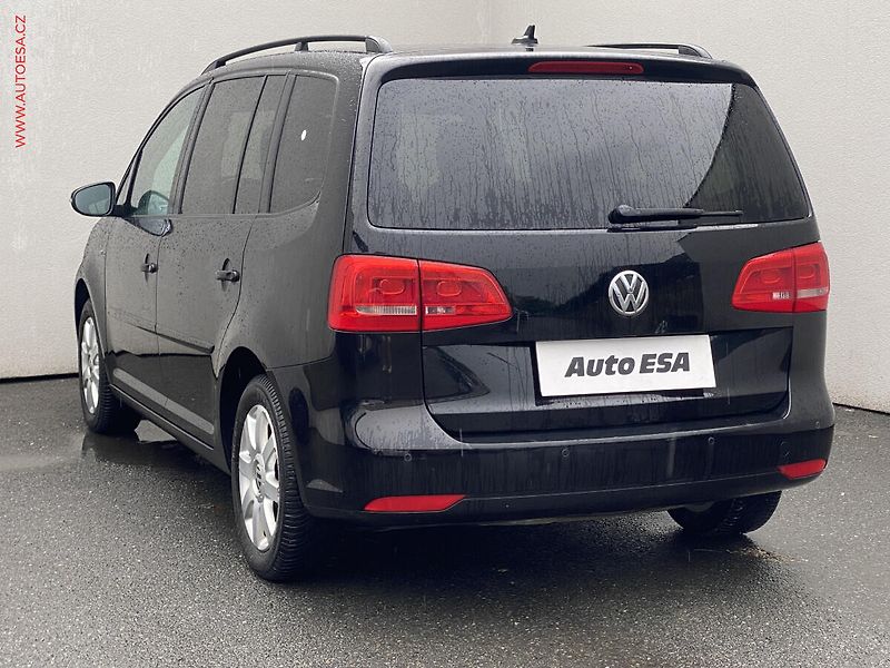 Volkswagen Touran (2013) 1.2 TSi, Match, navi, TZ, - fotka 6 z 17