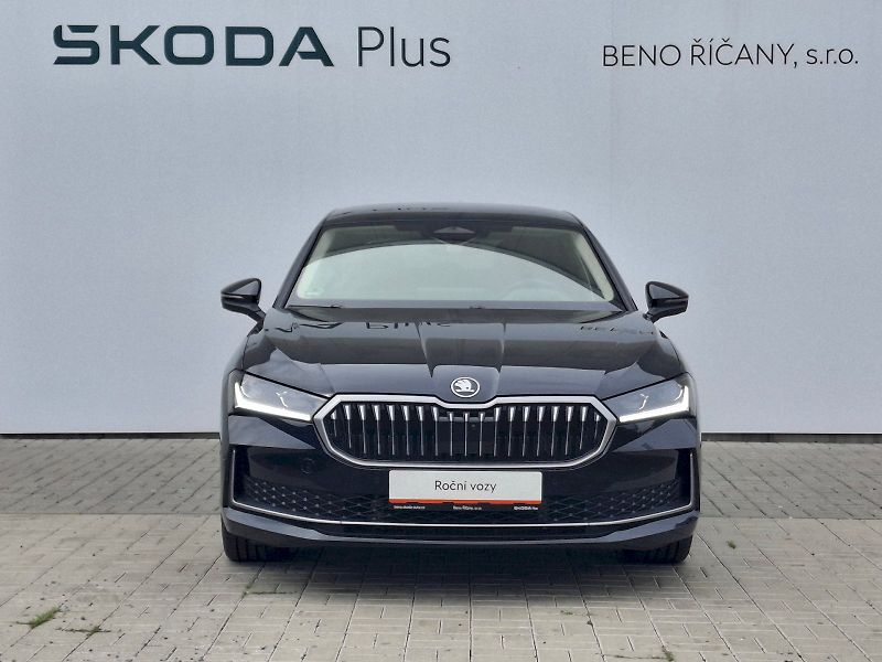 Škoda Superb (2026) iV L&K DSG 1,5TSi 150kW - fotka 4 z 35