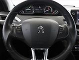 Peugeot 2008 (2019) 1.2 PureTech, ČR,1.maj - náhled 8