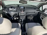 Peugeot 207 (2010) 1.6VTi CC, AC, park.asist - náhled 14