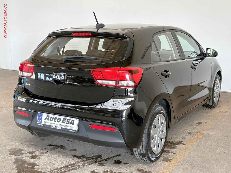 Kia Rio (2021) 1.2i, 1.maj,ČR, servis.kniha - fotka 4 z 14