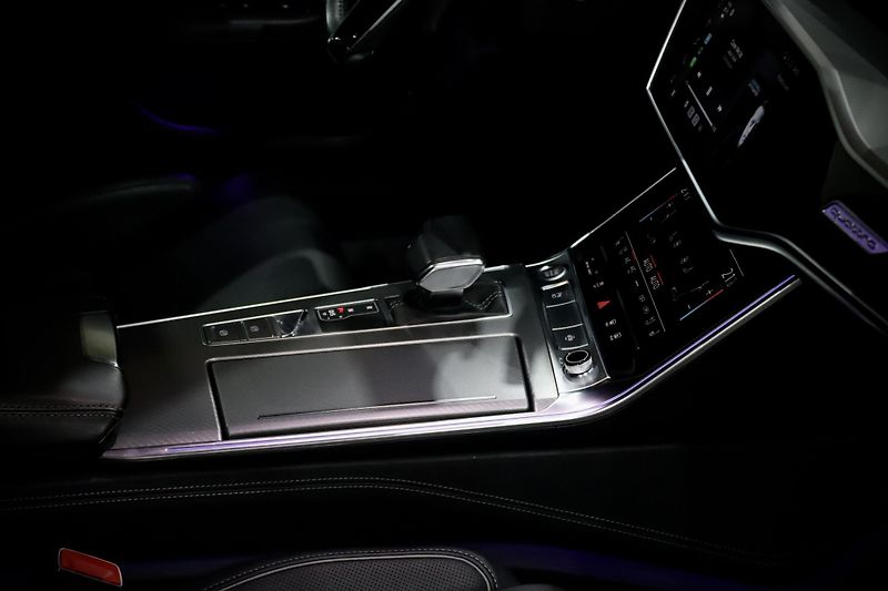 Audi A7 55 TFSI 3.0 V6 quattro S line - fotka 55 z 60