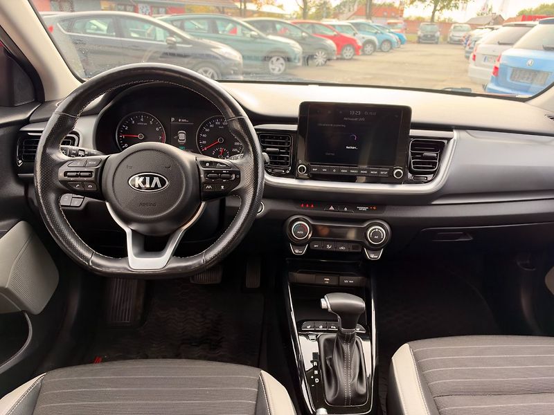 Kia Stonic (2020) 1.0 T-GDi,88 Kw Platinum - fotka 17 z 32
