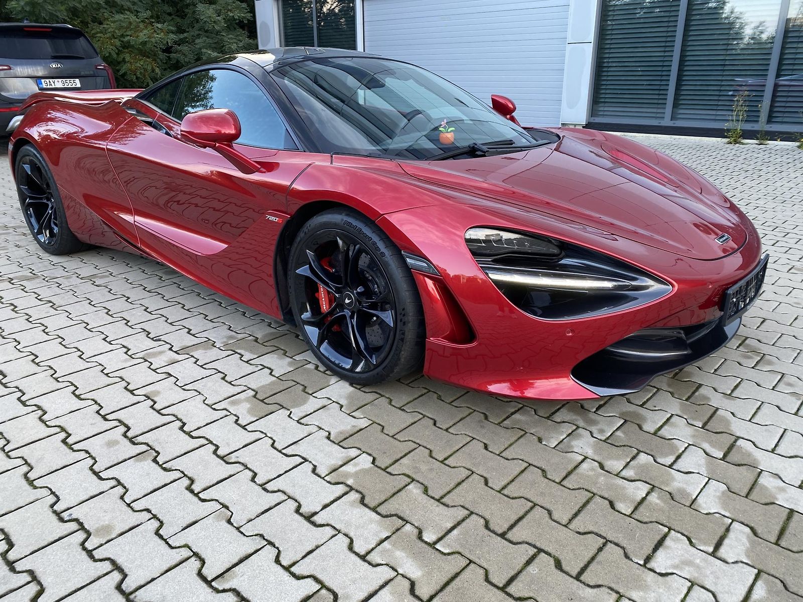 McLaren 720S TOP STAV