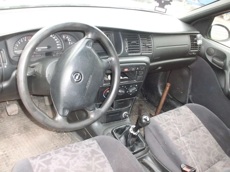 Opel Vectra VOLAT 602 792738 - fotka 6 z 9