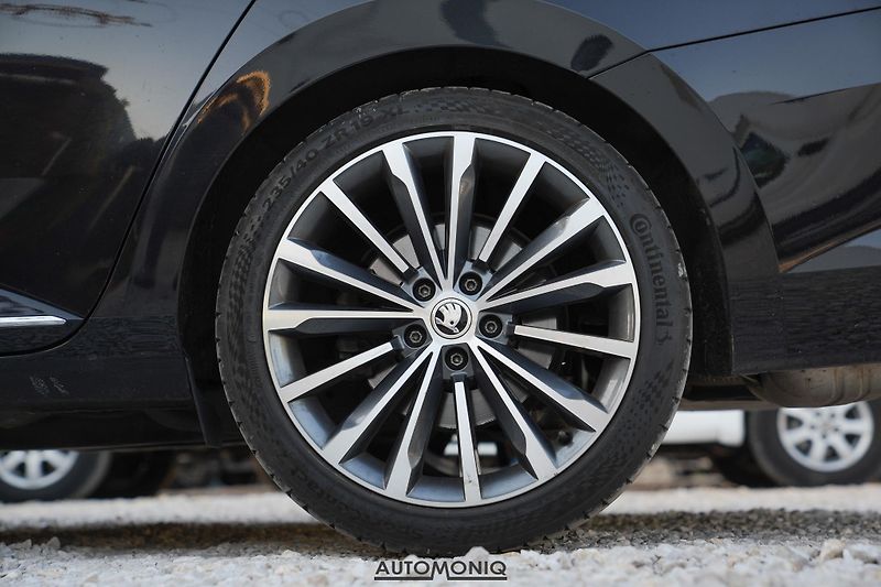 Škoda Superb (2020) L&K 2.0 TDI Canton, 4x4 - fotka 21 z 21