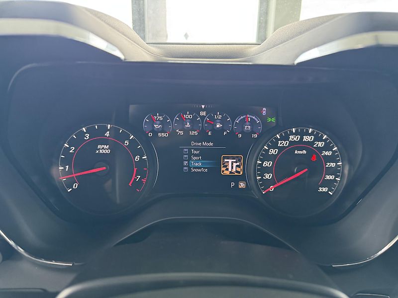 Chevrolet Camaro (2020) 6,2 V8 SS - fotka 28 z 29