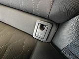 Toyota Corolla Cross 2.0 Hybrid (197 k) Comfort 4x4 - náhled 22