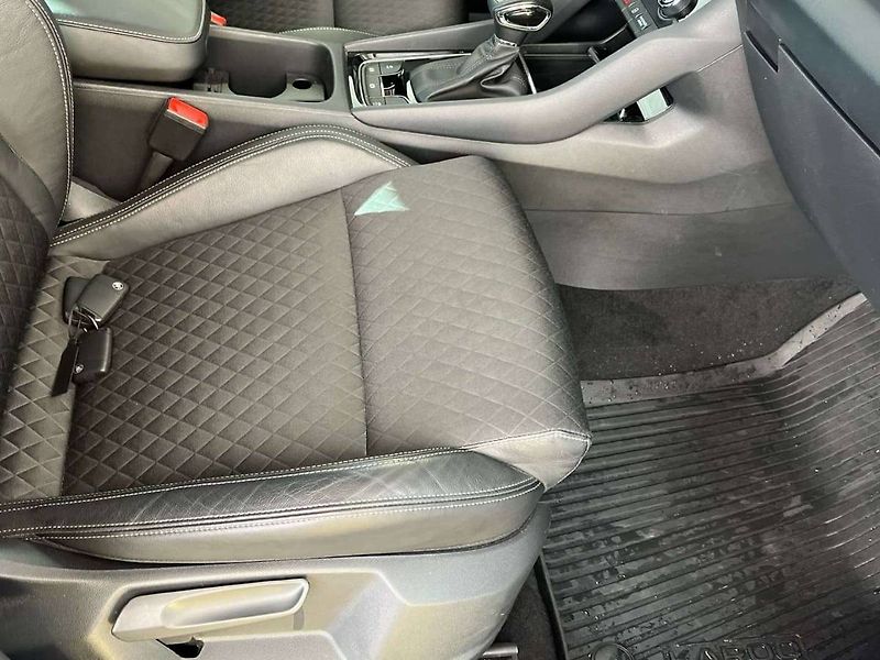 Škoda Karoq (2022) Style 1.5 TSI DSG - fotka 12 z 20