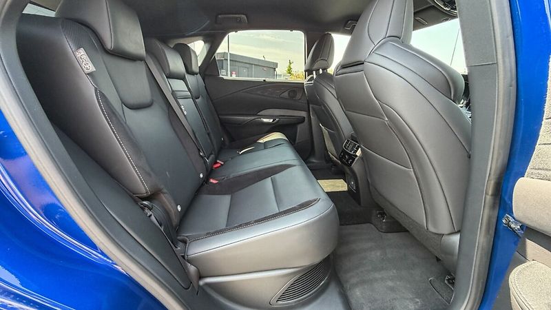 Lexus RX 500h 500H 2,4 HEV F SPORT - fotka 22 z 29