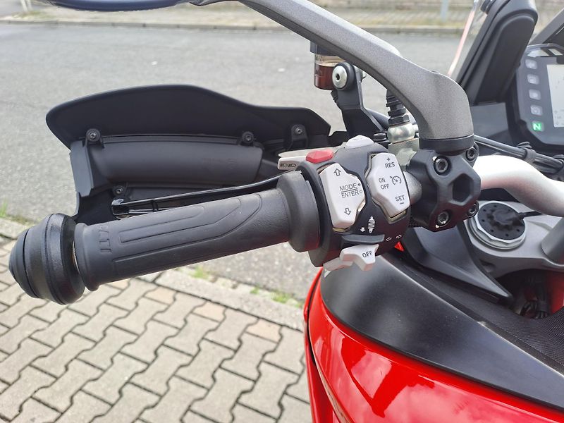 Ducati Multistrada 950 S (2019) QUICKSHIFT, EL.PODVOZEK - fotka 7 z 13