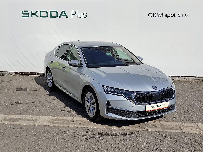 Škoda Octavia (2025) Top Selection 1,5 Tsi 110 Kw D - fotka 33 z 38