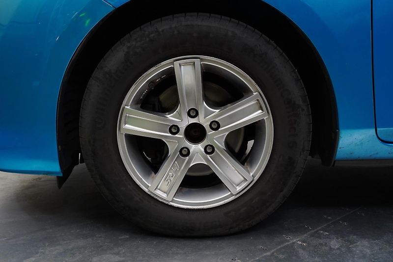 Mazda 3 - fotka 10 z 21