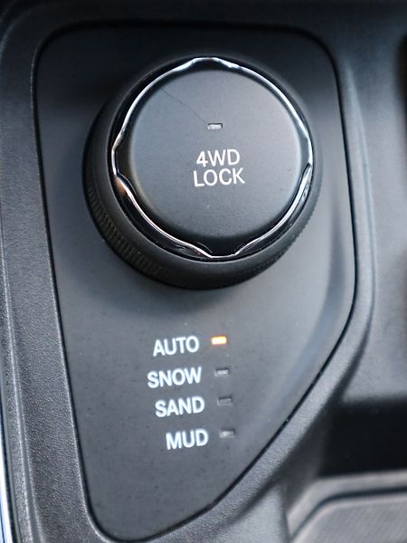 Jeep Compass (2020) - fotka 51 z 52