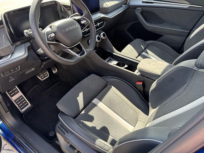 Škoda Kodiaq (2025) 2.0 TDI 4x4 DSG Sportline - fotka 7 z 36