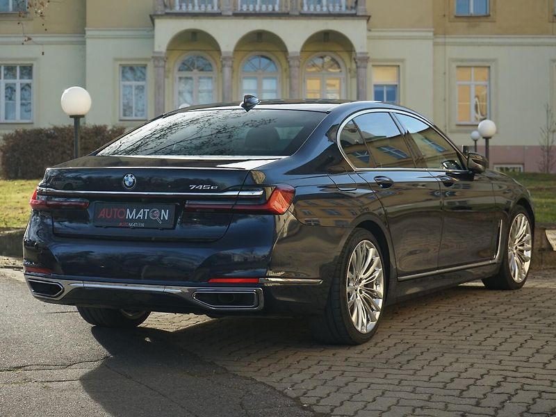 BMW Řada 7 745e H&K Panorama ZÁRUKA - fotka 5 z 42