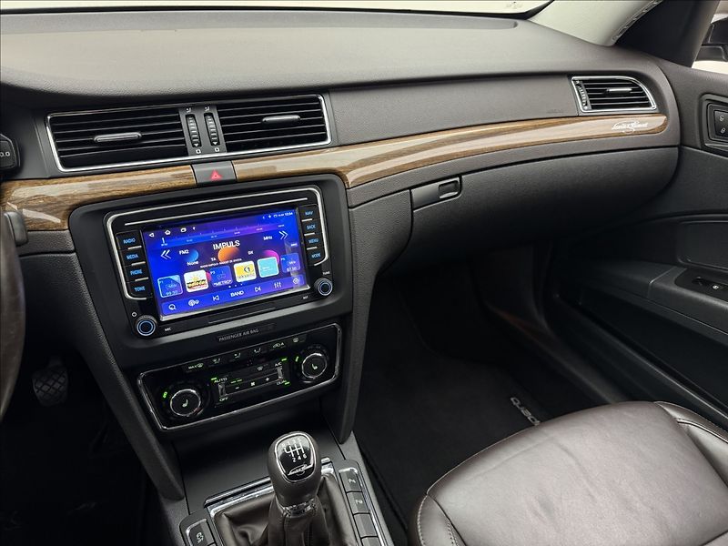 Škoda Superb 2,0 125kW L&K VÝHŘEV TAŽNÉ ČR - fotka 16 z 45