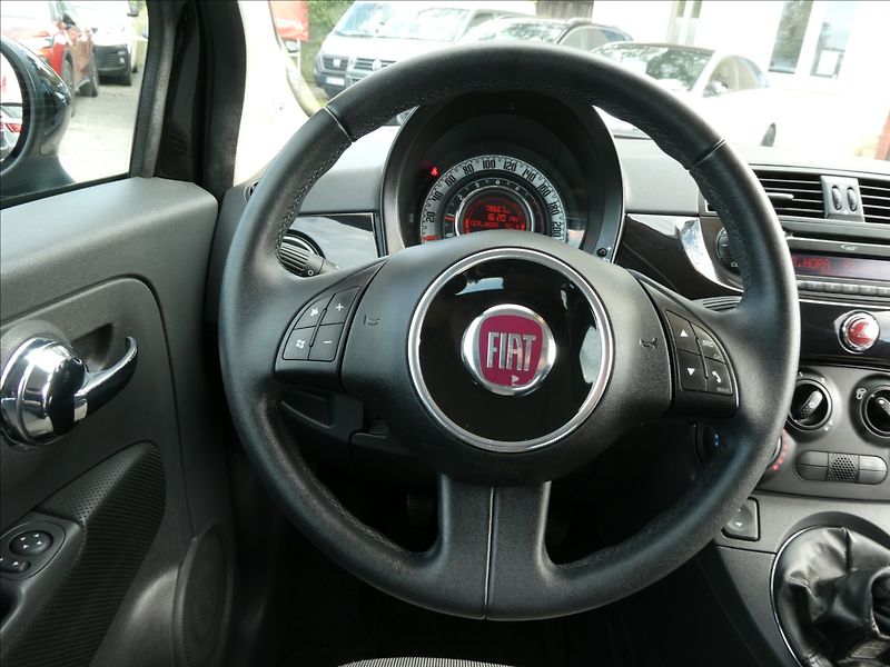 Fiat 500C 1,2 i 51kW klima, 2x kola - fotka 41 z 50