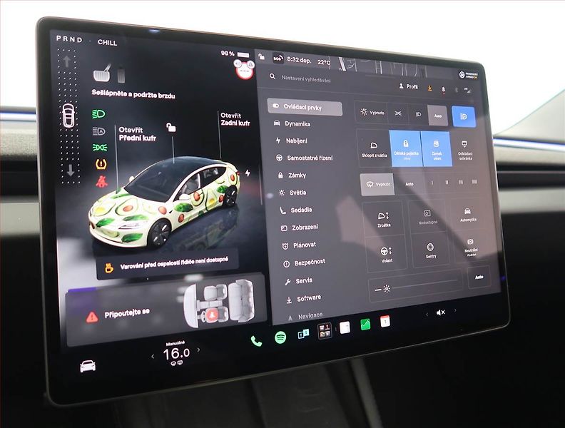 Tesla Model 3 (2023) Standard Range 60kWh, SoH 95% - fotka 22 z 31