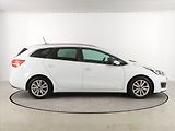 Kia Ceed (2016) Gold 1.6 GDI, Serv.kniha, Navi - náhled 6