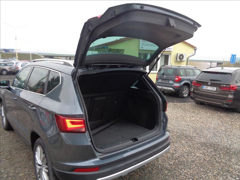 Seat Ateca 2,0 - fotka 9 z 22