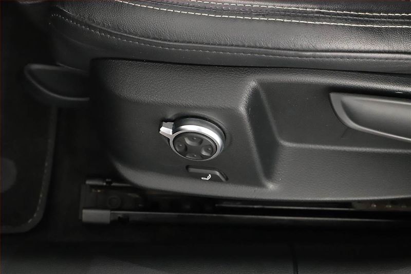 Audi A4 (2018) S-Line 3.0 TDI - fotka 11 z 20