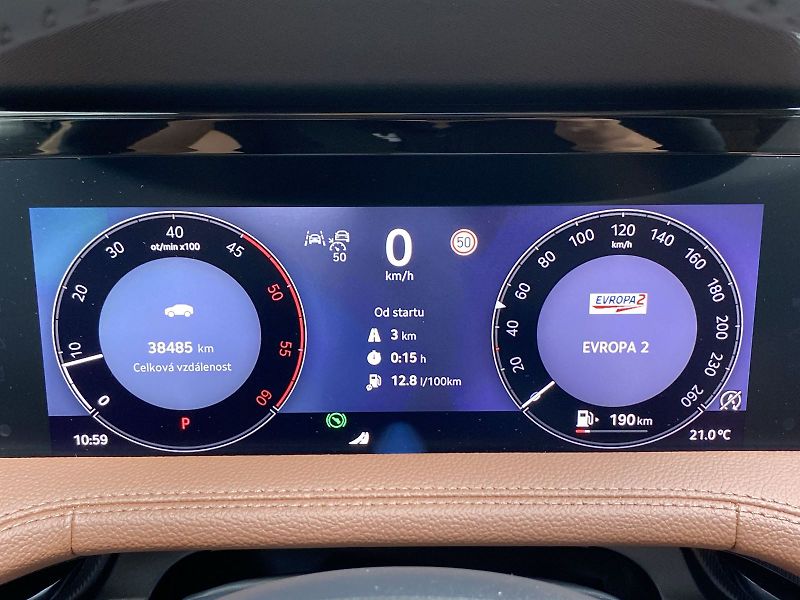 Škoda Superb (2025) Combi 2.0 TDI 4x4 DSG L&K - fotka 7 z 42