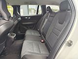 Volvo V60 B3 2.0/120kW Momentum Aut. - náhled 11