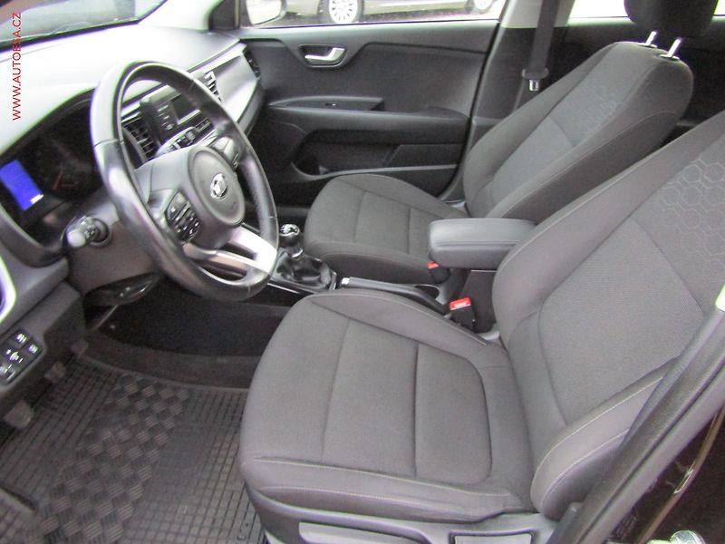 Kia Rio (2019) 1.2i, ČR, AC, park.asist - fotka 9 z 16