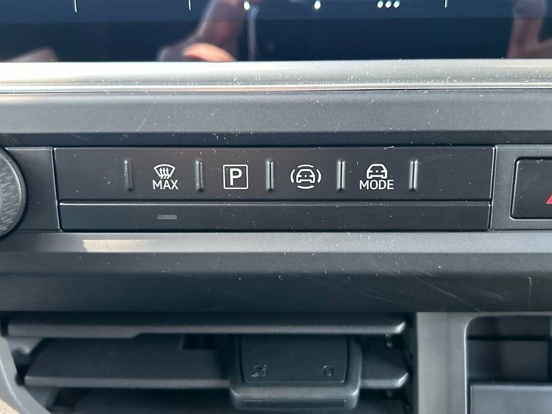 Volkswagen Transporter (2026) e skříň 100kW KR - fotka 29 z 31