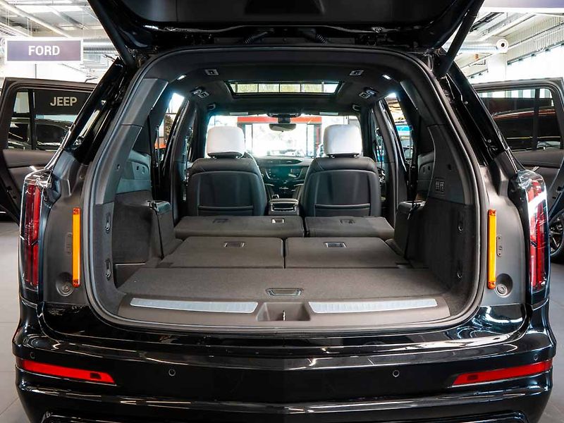 Cadillac XT6 (2023) 3.6 AWD Sport, Head-Up, Bose - fotka 7 z 37