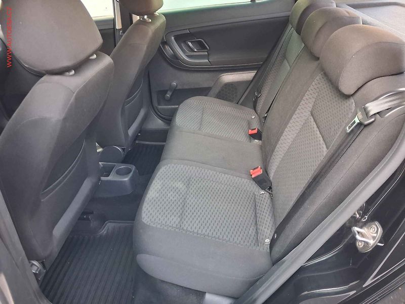 Škoda Fabia (2014) 1.2 TSi, Ambition, TZ, +kola - fotka 10 z 15