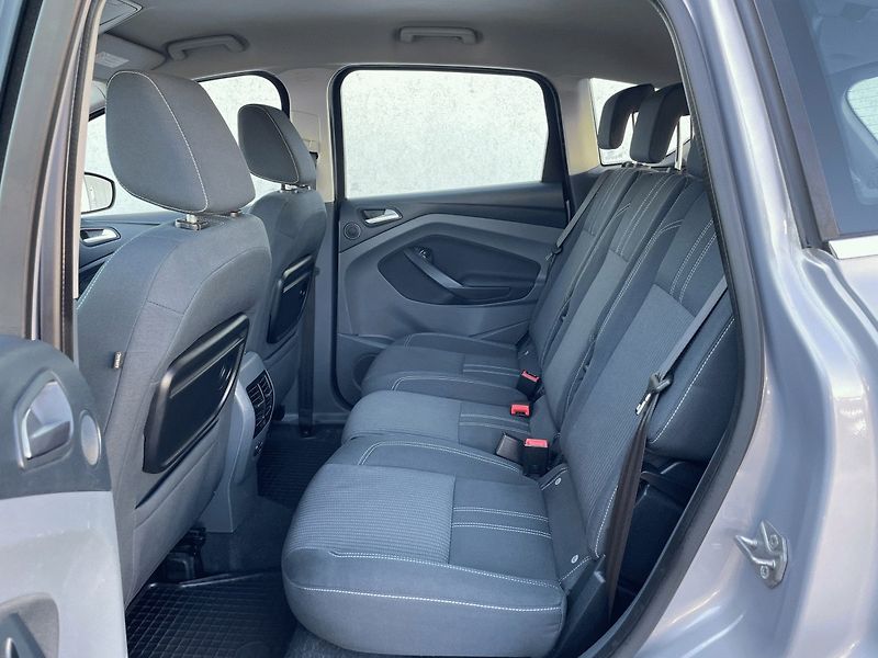 Ford C-MAX (2011) Titanium 1,6Ti EcoBoost 150k - fotka 11 z 14