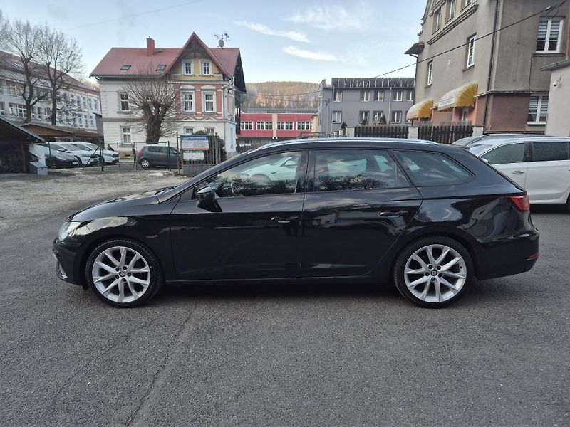 Seat Leon ST FR 2,0TDi 110kw DSG 18ALU - fotka 6 z 43