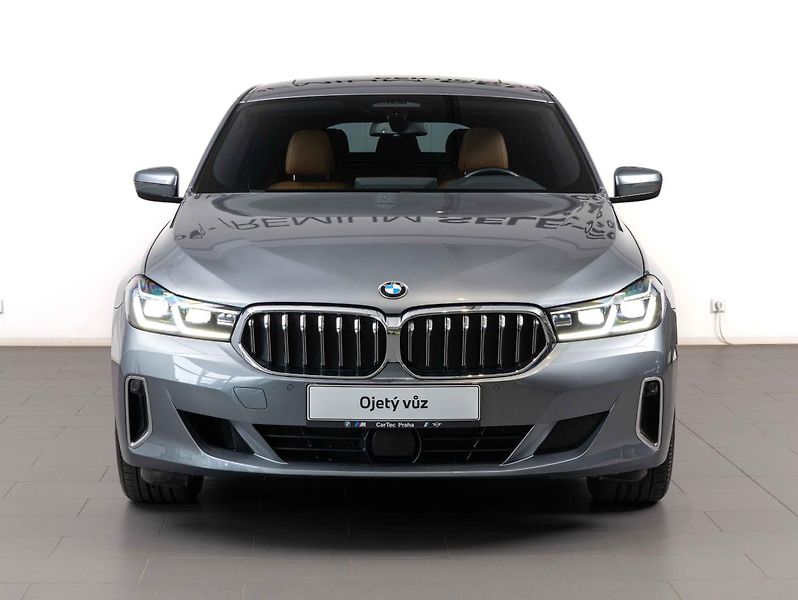 BMW Řada 6 640i xDrive Gran Turismo - fotka 2 z 24
