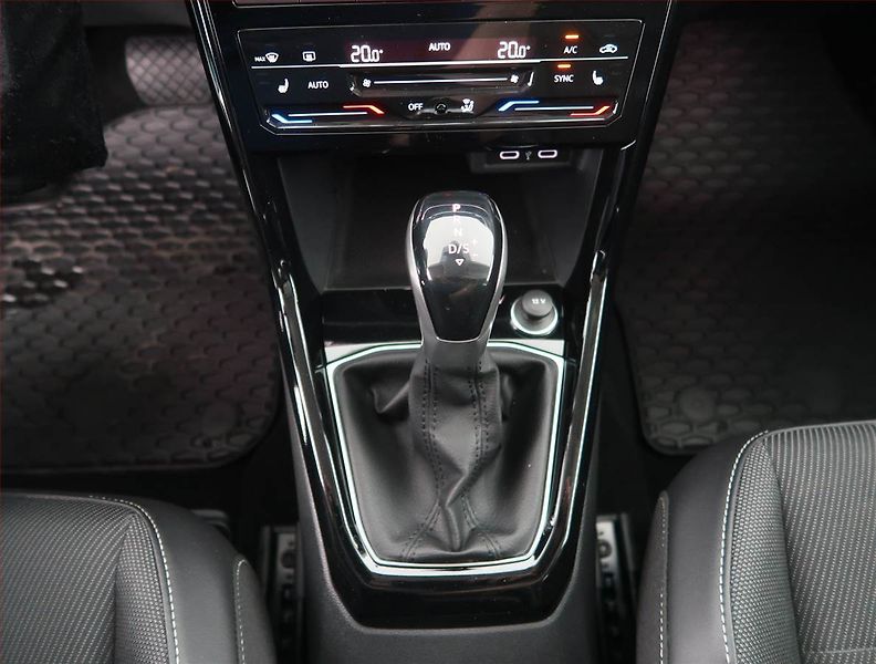 Volkswagen T-Cross (2023) Style 1.0 TSI - fotka 13 z 18