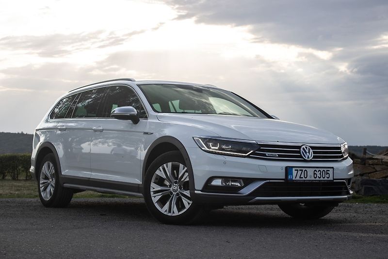 Volkswagen Passat - fotka 3 z 21