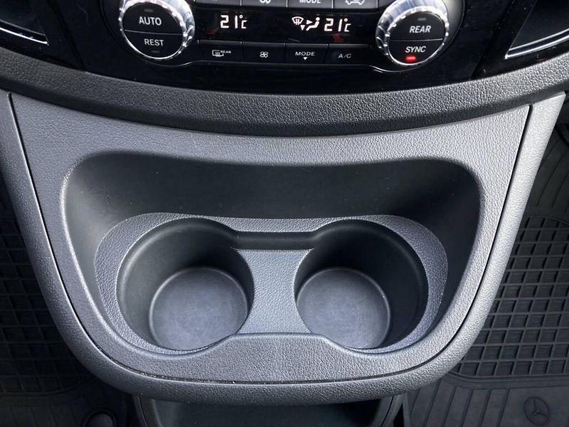 Mercedes-Benz Vito (2024) 119 CDI / Tourer Select / L / - fotka 23 z 27