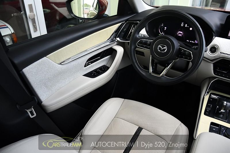 Mazda CX-60 2.5 PHEV TAKUMI ACC HUD BOSE - fotka 23 z 59