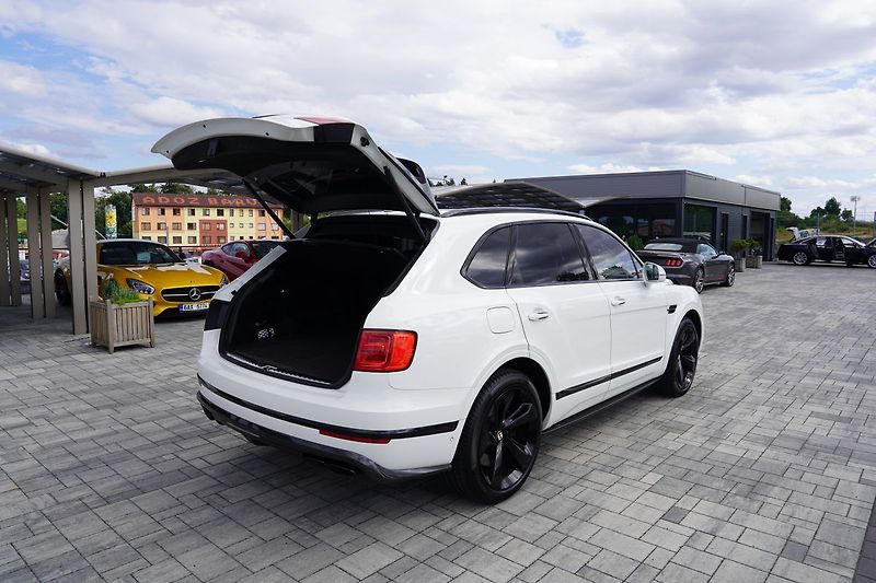 Bentley Bentayga 4.0i V8, Mulliner, ČR, DPH - fotka 17 z 51