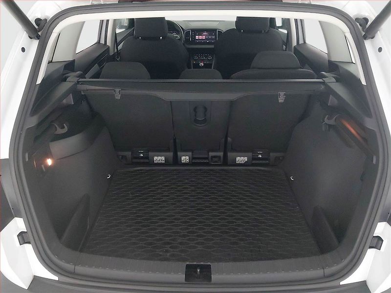 Škoda Karoq (2019) Ambition 1.5 TSI, Navi - fotka 14 z 21