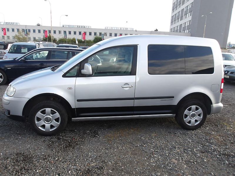 Volkswagen Caddy 1,4i ČR 5 MÍST NOVÉ BRZDY ! - fotka 3 z 26