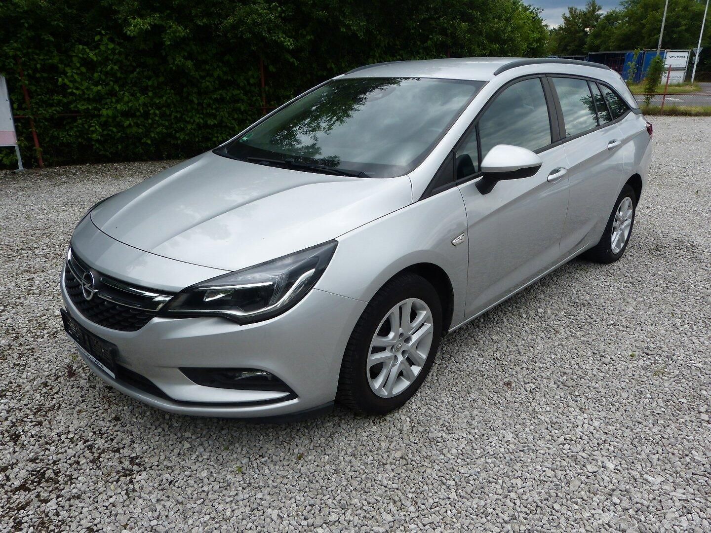 Opel Astra 1.6 CDTI