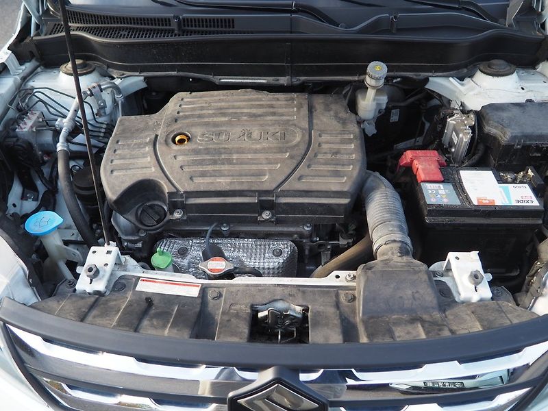 Suzuki Vitara (2016) 1.6i VVT, 88 kW, 4x4 - fotka 42 z 42